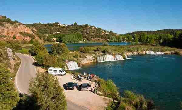 THE BEST PLACES TO TRAVEL THIS SPRING WITH YOUR MOTORHOME