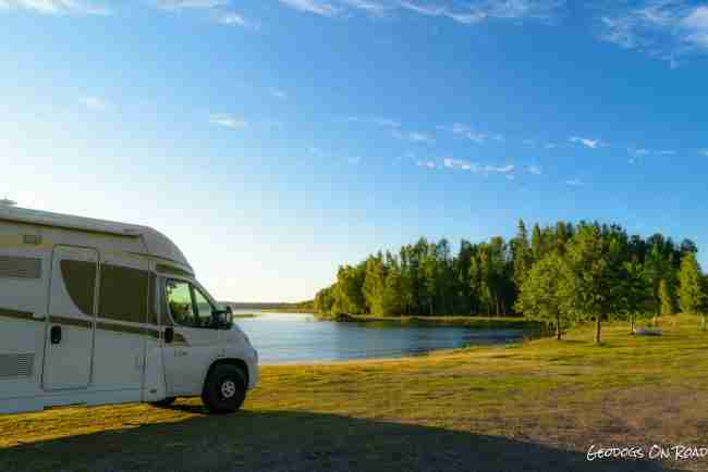 Ruta por los 1000 lagos de Finlandia en autocaravana