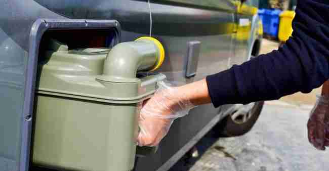 A guide to your motorhome holding tanks.
