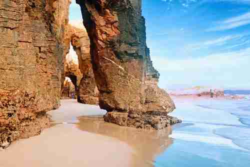 playa de las catedrales de lugo - vijara a lugo en autocaravana | con los mejores seguros