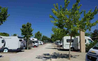 5 gadgets tecnológicos imprescindibles para viajar seguro en tu camper o autocaravana