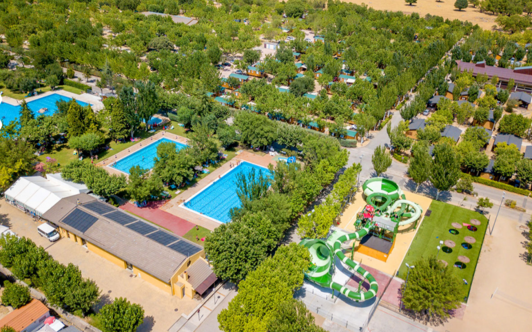 Escápate de Madrid: Camping en El Escorial Capfun