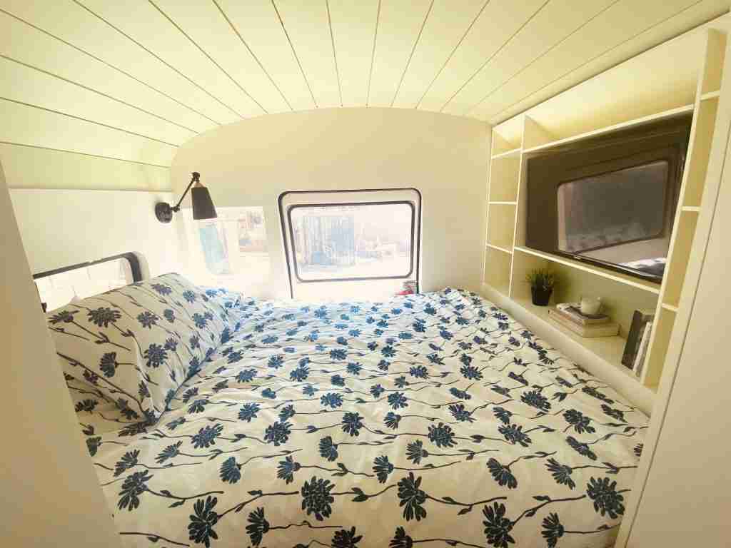 mybushotel empresa estadounidense que hace autocaravanas de autobuses escolares