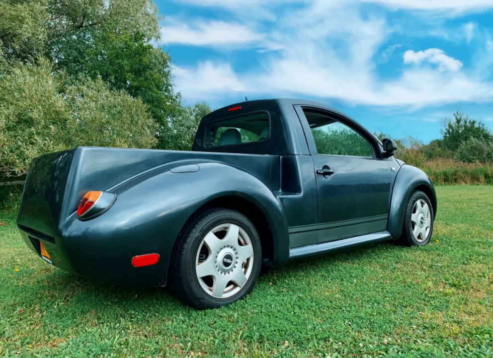 VW Beetle pick-up camper de Modern Classic Rides
