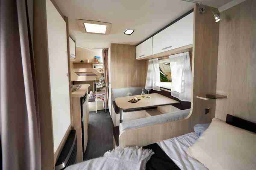 Caravanas para familias viajeras I: Caravana Alba 486 Family Caravelair