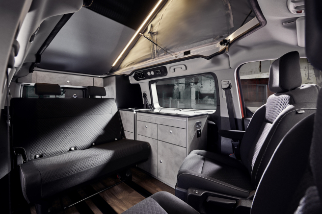 Crosscamp Flex asientos giratorios en el interior y capacidad para 4 personas de Opel