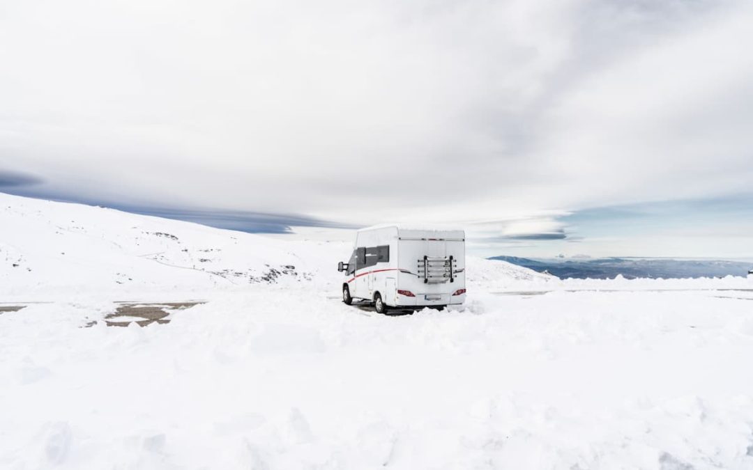 Los mejores campings para ir a la nieve en autocaravana